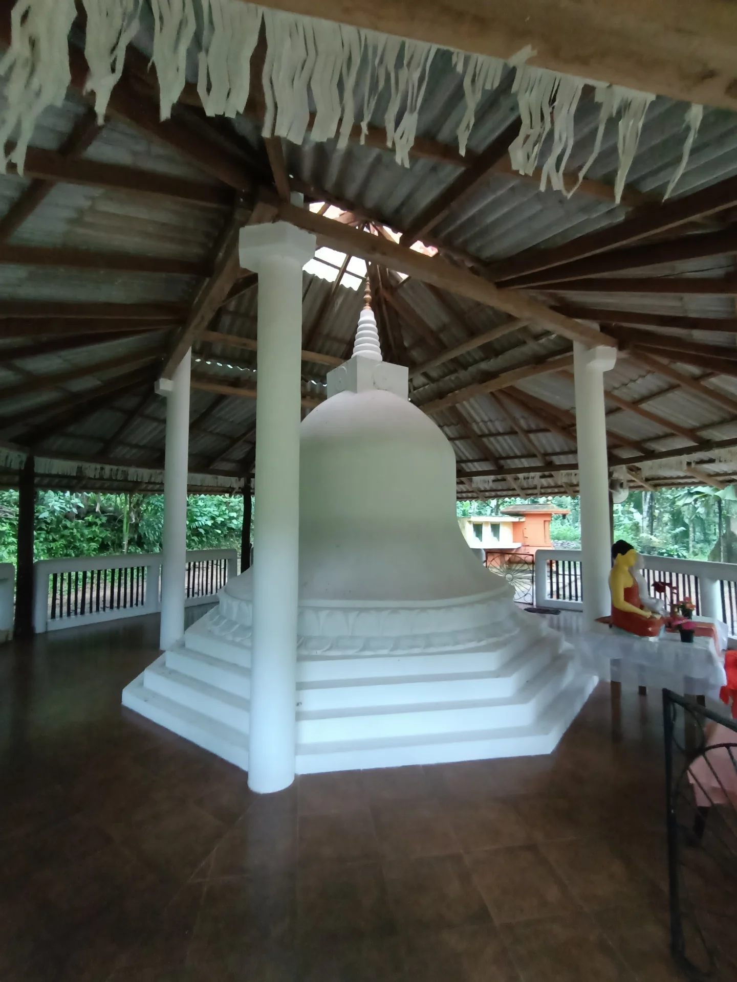 Udakiruwa Stupa